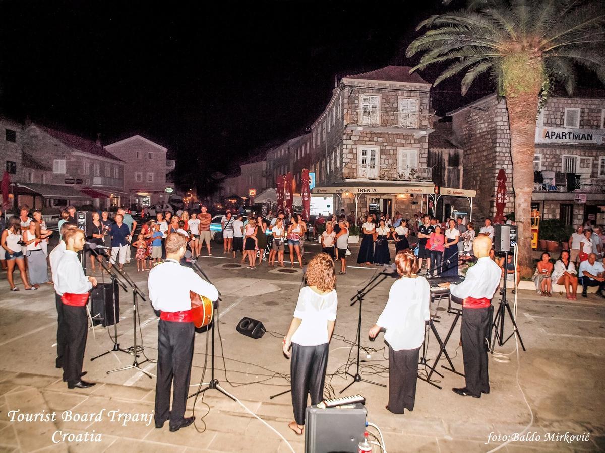 Apartments Panorama Trpanj Bagian luar foto